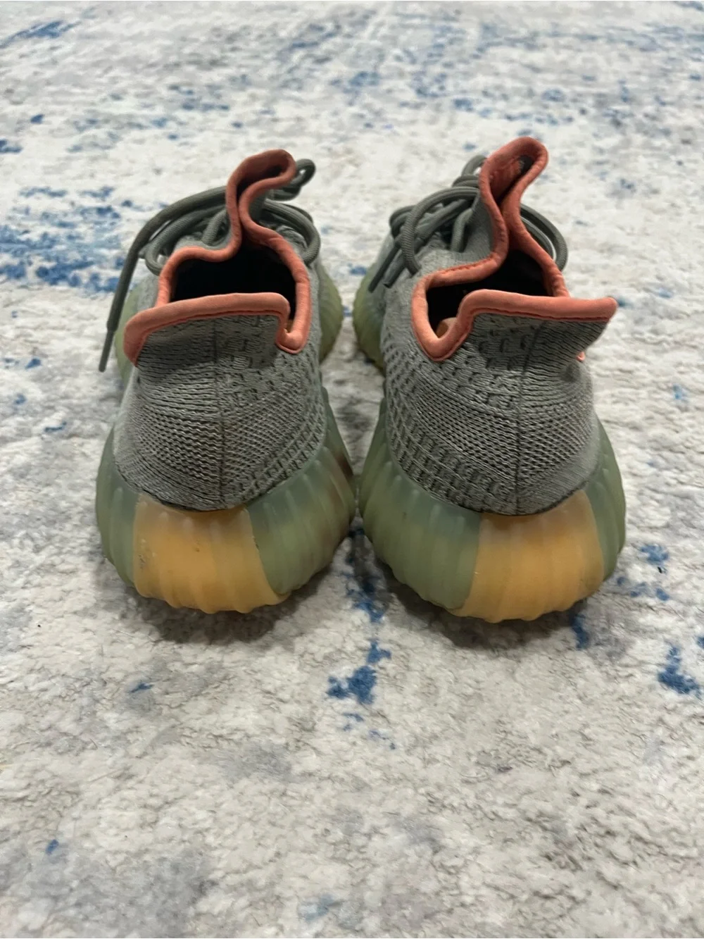 Yeezy 350 V2 
